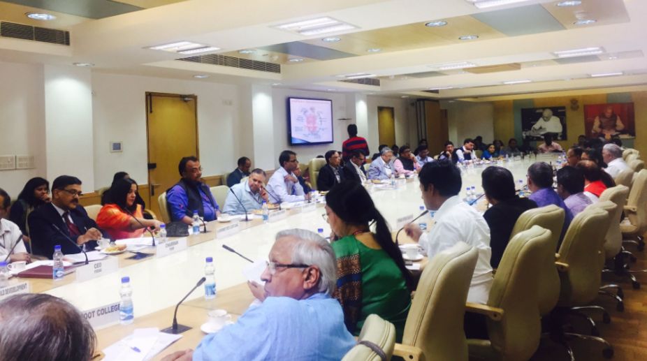 NITI Aayog roundtable on govt-civil society coordination