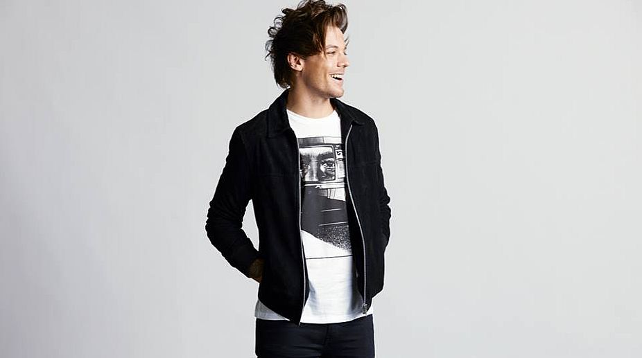 Tomlinson told his late mother when he lost virginity