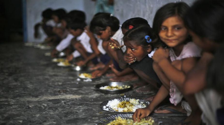 Delhi govt to include bananas, eggs in midday meals