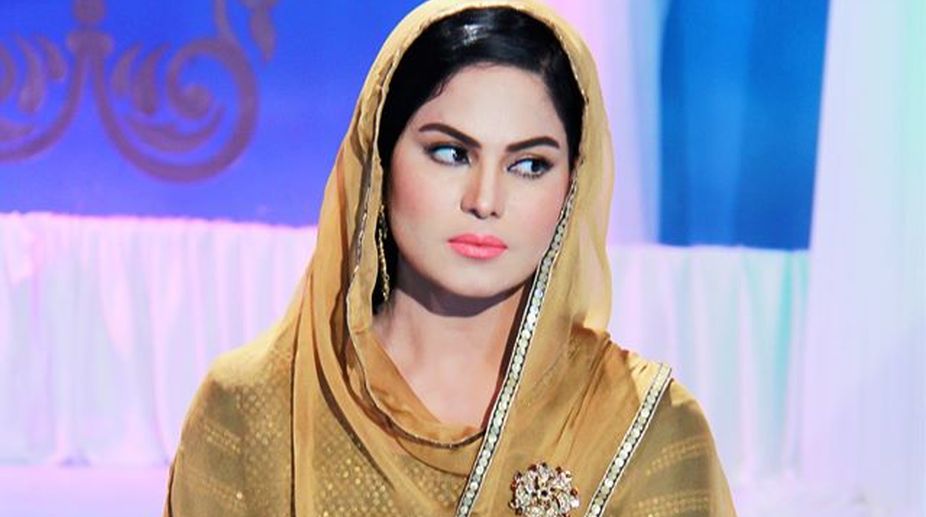 Pakistani actress Veena Malik gets divorce