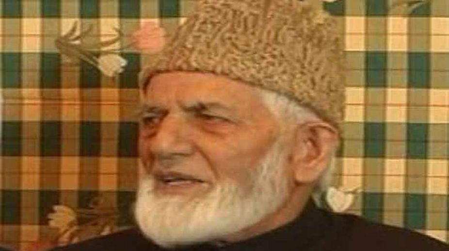 Geelani seeks clerics’ help to boycott elections in Kashmir