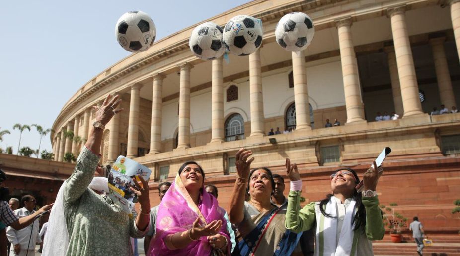 Sports Ministry promotes football in parliament
