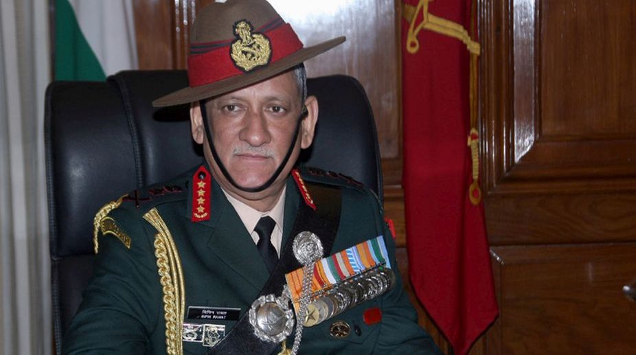 Army chief visits terror attack site in Kupwara
