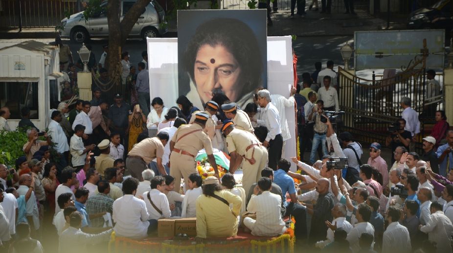 Kishori Amonkar cremated with state honours in Mumbai