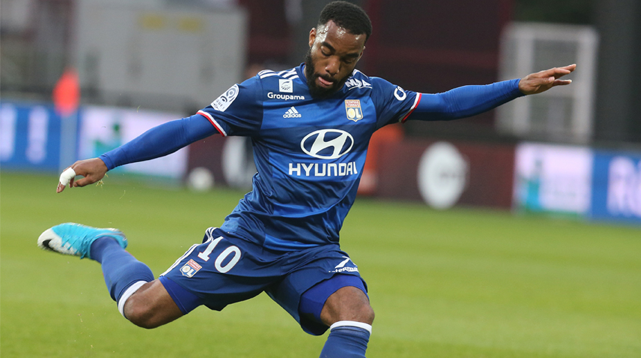Ligue 1: Lyon ease past Metz