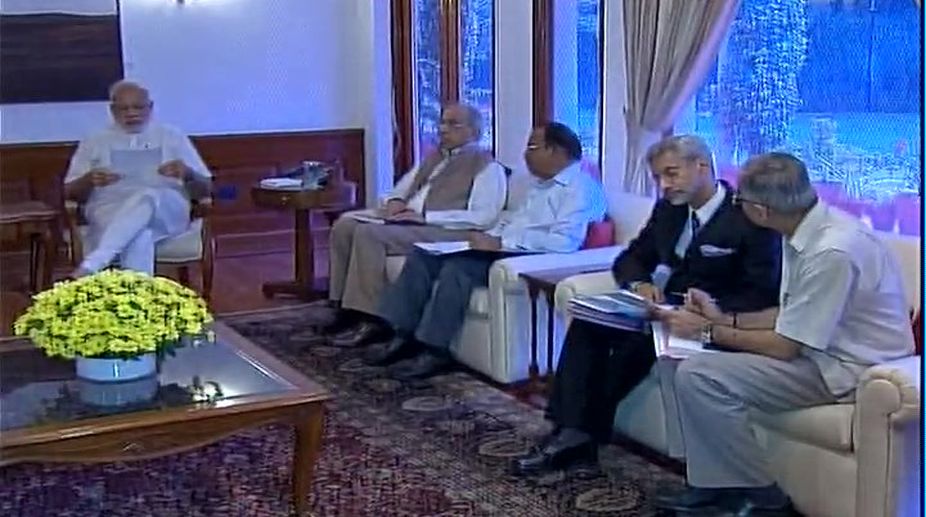 PMO discusses ways to involve private players in government housing schemes