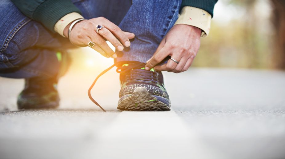 Why your shoelaces often get loose