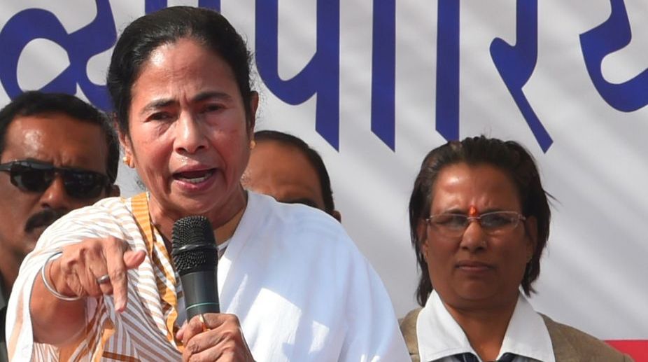 One can threaten but cannot scare me: Mamata