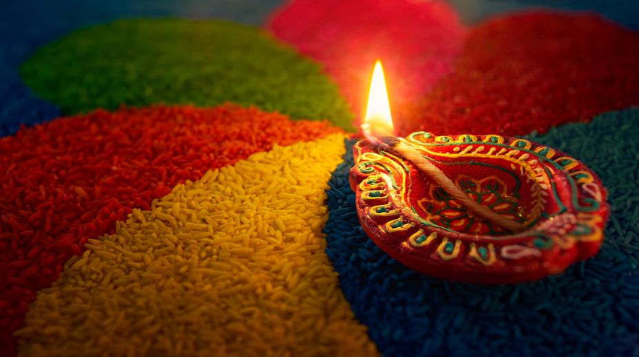 Tamil New Year 2017: Top sms, facebook, whatsapp messages to share with friends