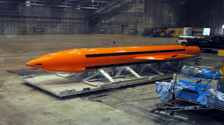 US drops ‘mother of all bombs’ to hit IS in Afghanistan