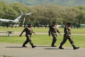 Army Commander visits forward areas in Uttarakhand