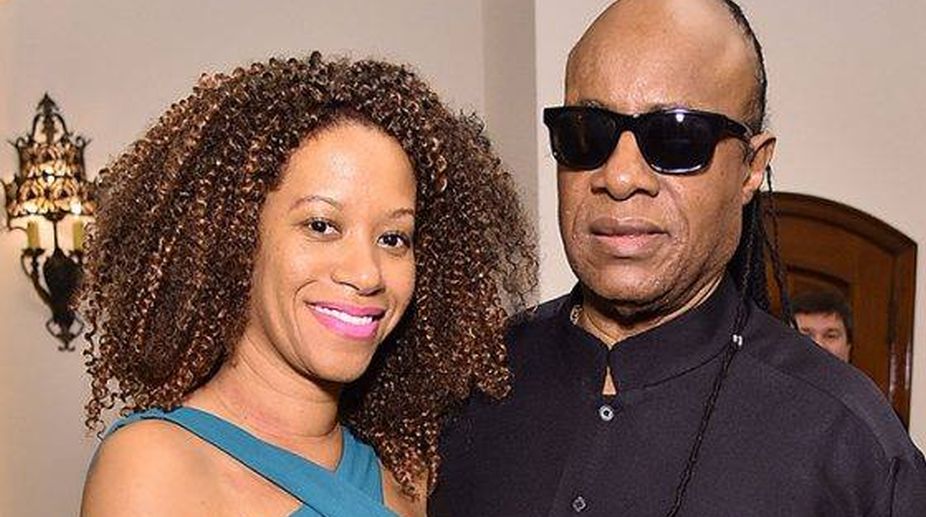 Stevie Wonder to wed Tomeeka in June?