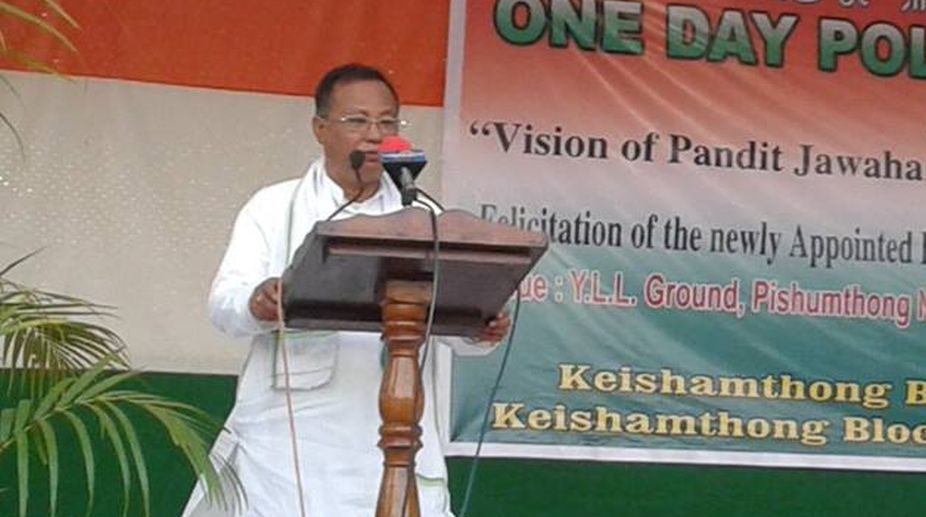 Senior Manipur Minister quits, CM in Delhi