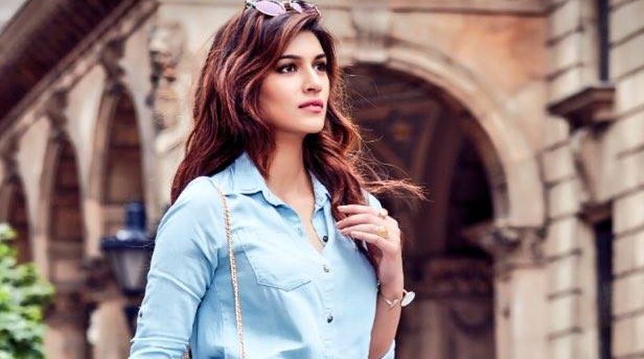 Kriti Sanon celebrates ‘most special journey’ as she turns three in Bollywood