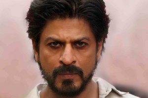 Shah Rukh Khan finds it tough to describe himself