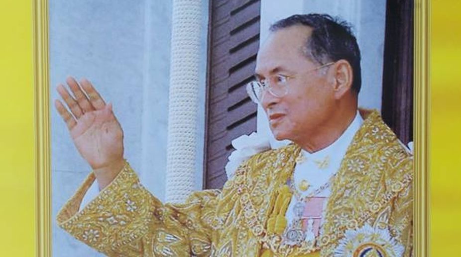 Thai King Bhumibol to be cremated in October