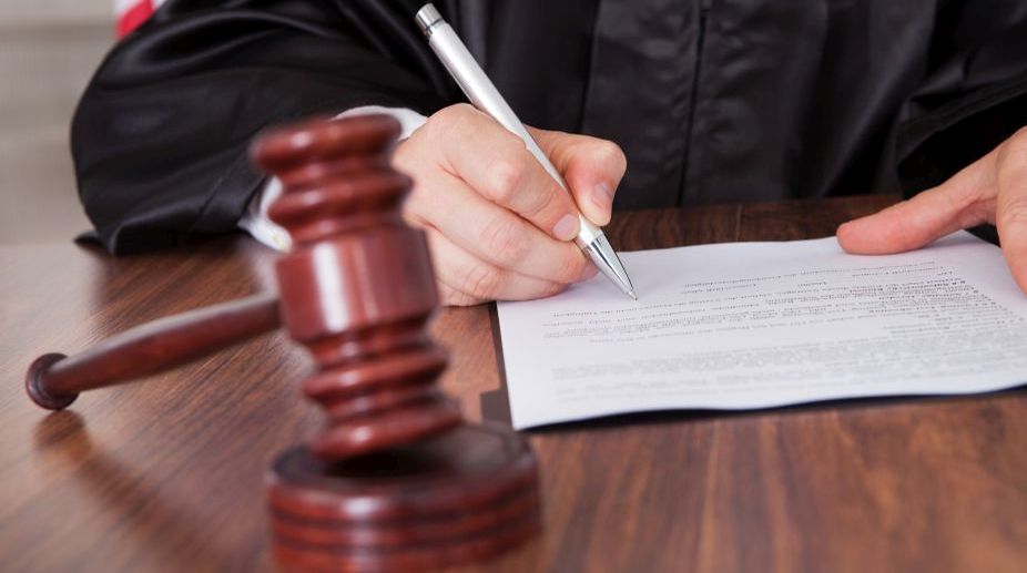 Delhi HC seeks govt’s reply on plea seeking capping of airfares