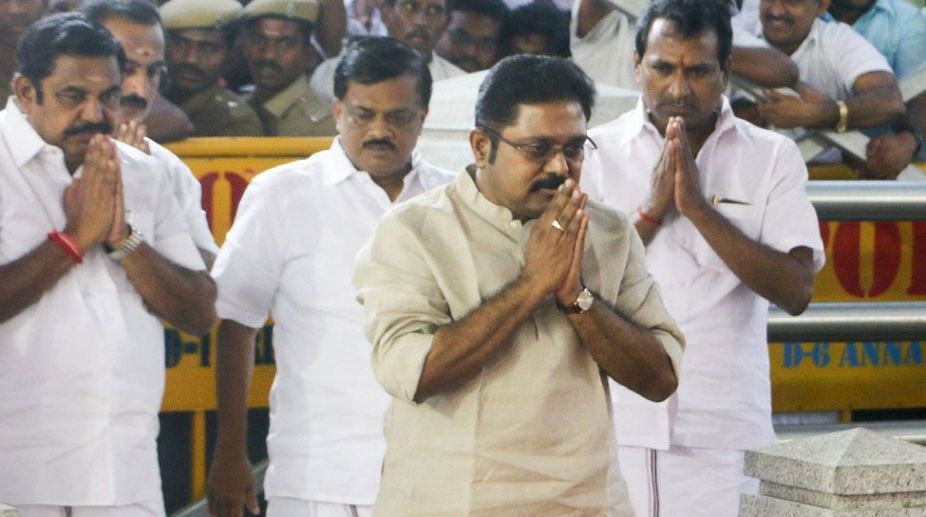 TTV Dinakaran launches hunger strike over Cauvery Board