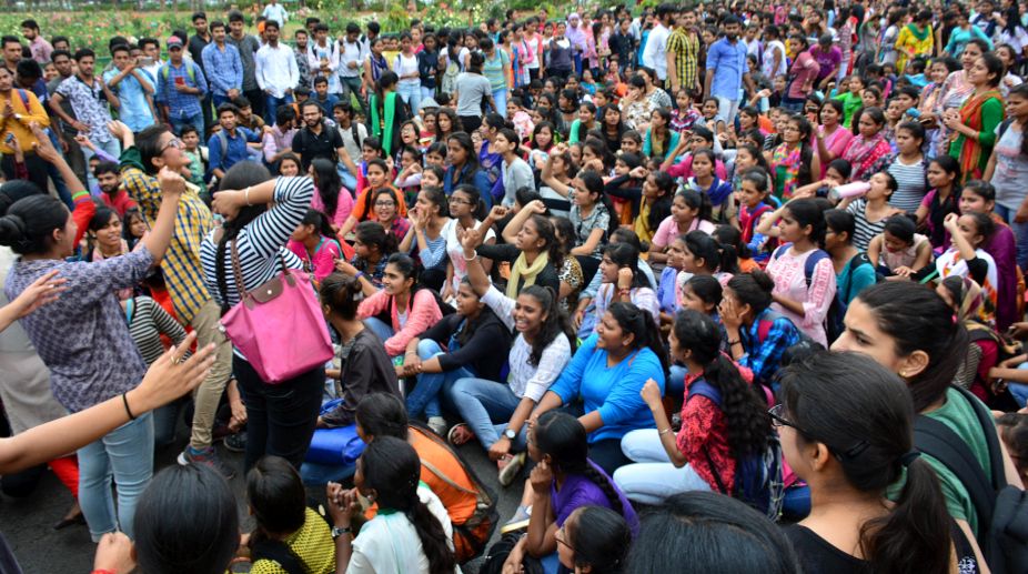 Colleges remain closed for third day in Kashmir