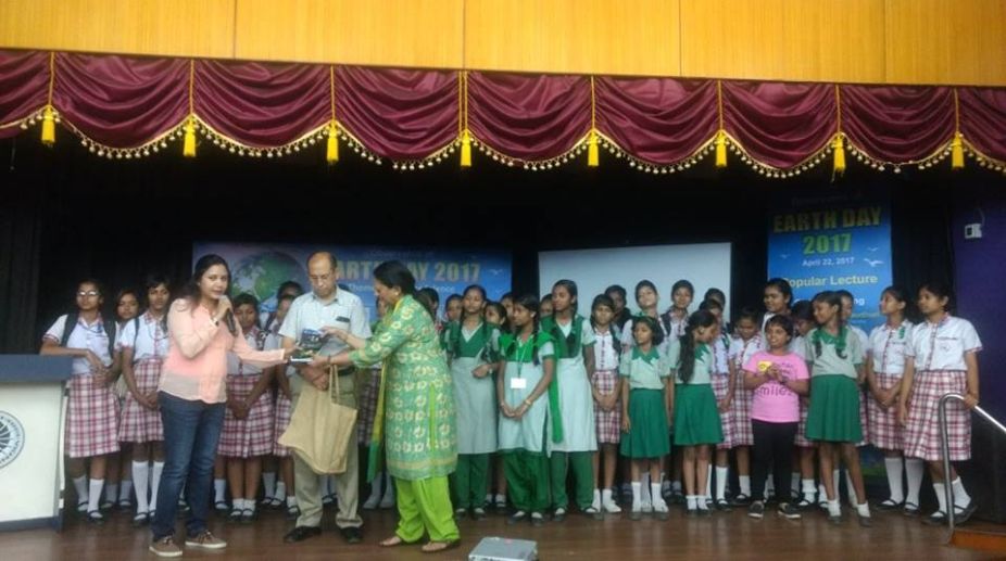 Earth Day-2017: Students, environmentalists, MNCs join chorus to save planet