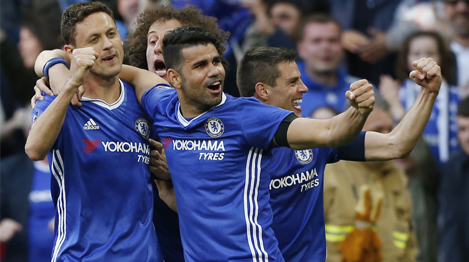 FA Cup: Chelsea thumps Tottenham Hotspur to march into final