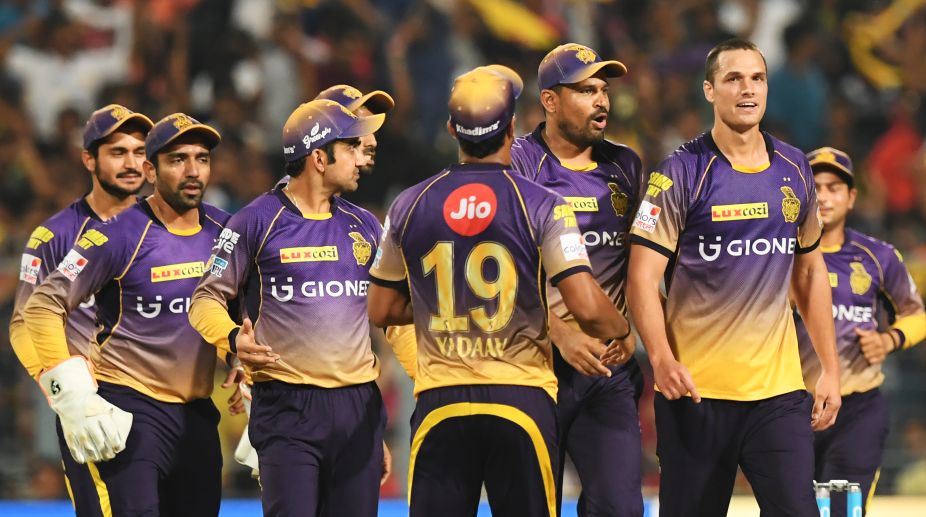 IPL 2017: Coulter-Nile, Woakes, De Grandhomme claim 3 wickets each as KKR thrash RCB