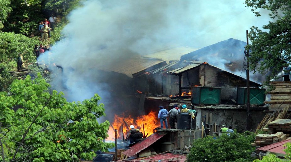 Fire in Shimla razes timber depot, labour hostel