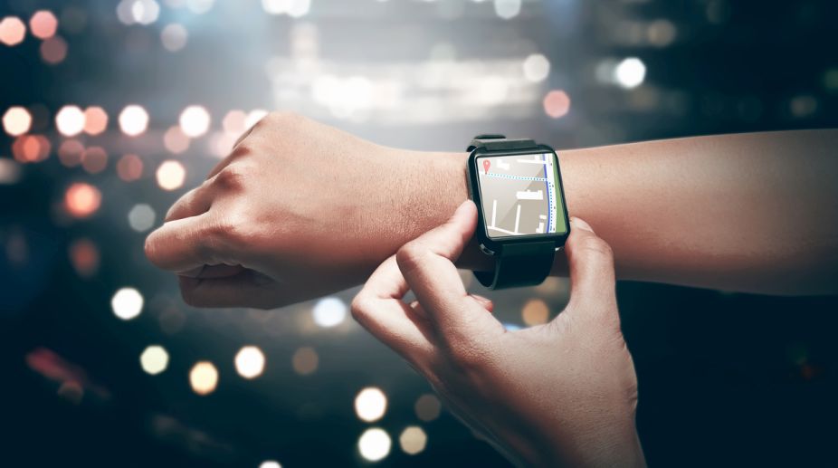 This smartwatch can move in five directions