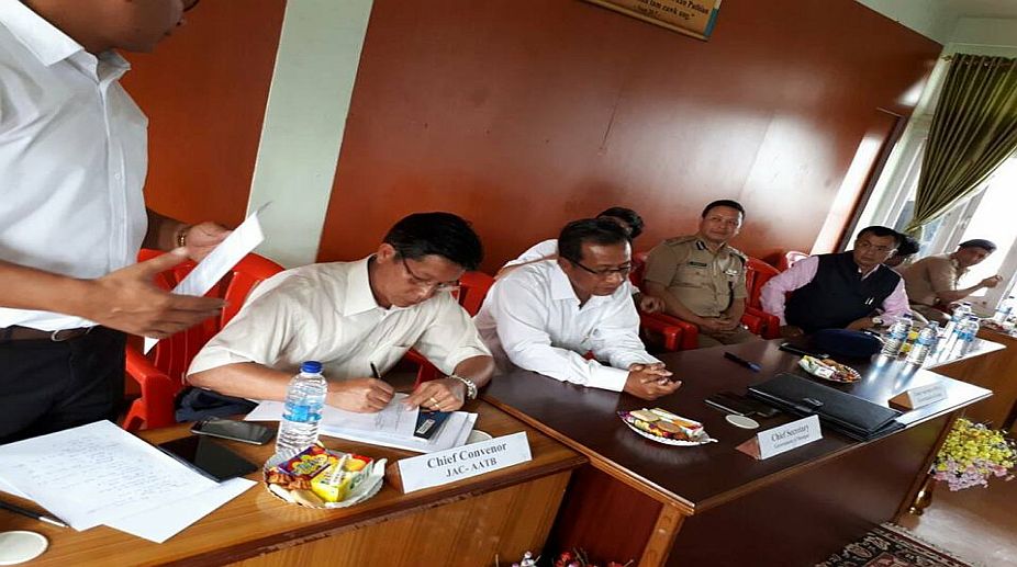 Tripartite MoU inked in Manipur, tribals to claim 8 dead bodies