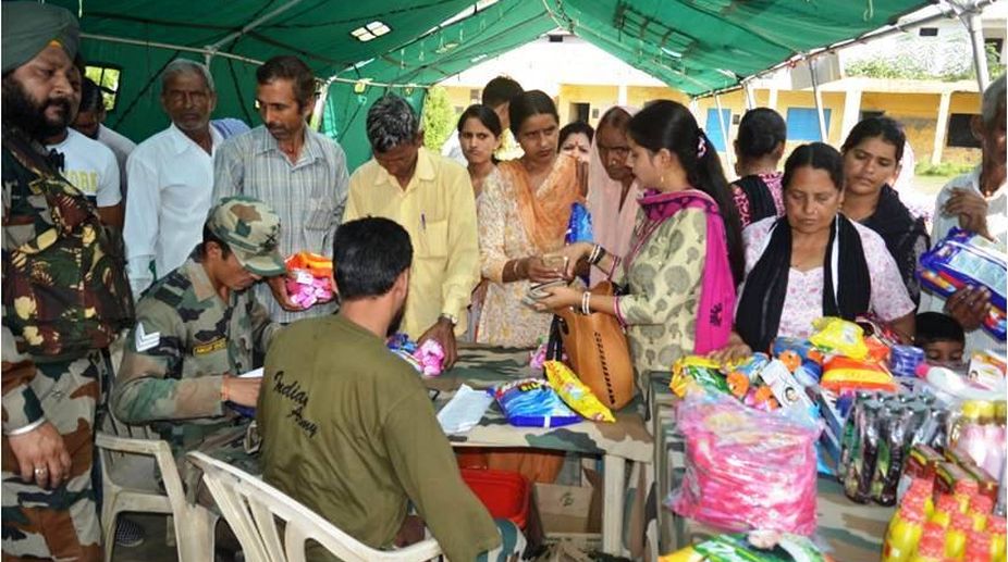 14 families in Naushera move out due to Pakistani shelling