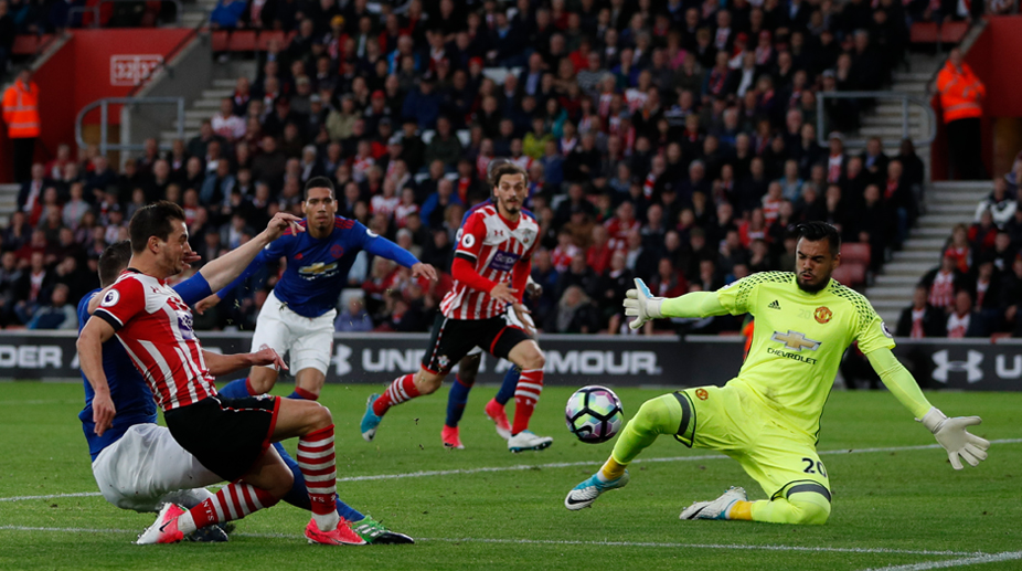 EPL: Sergio Romero saves Manchester United at Southampton