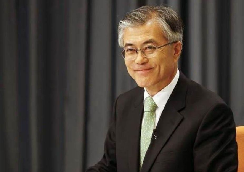 S.Korean President names presidential staff, cabinet members