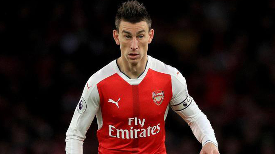 Laurent Koscielny sent off against Everton, to miss FA Cup final