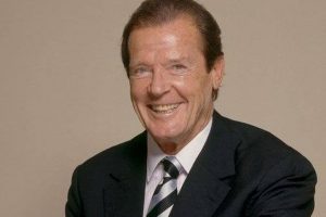 Sir Roger Moore loses Bond with life at 89