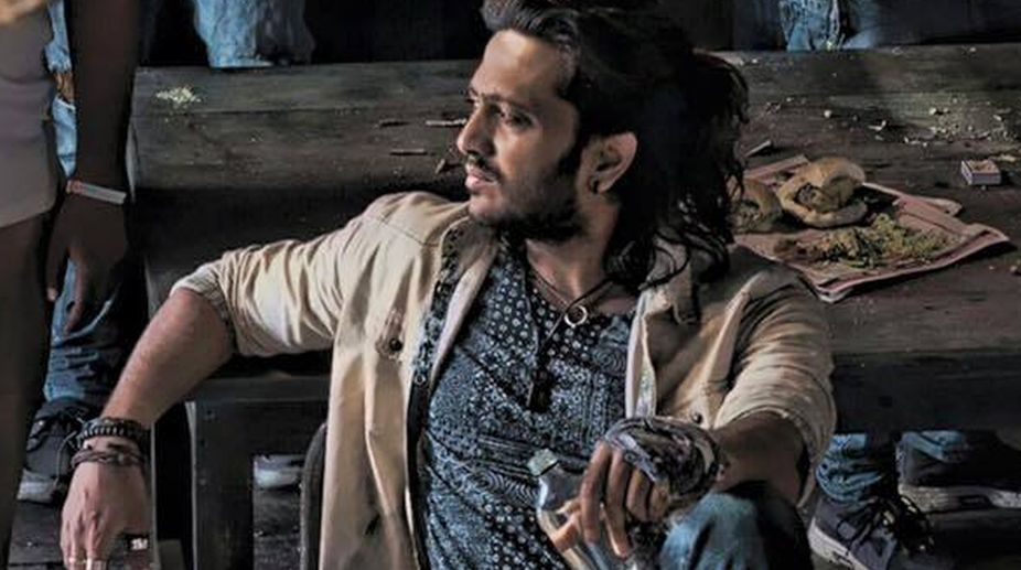 Riteish Deshmukh remembers father on death anniversary