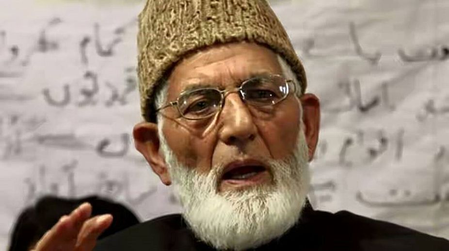 Geelani stresses on tripartite talks on Kashmir