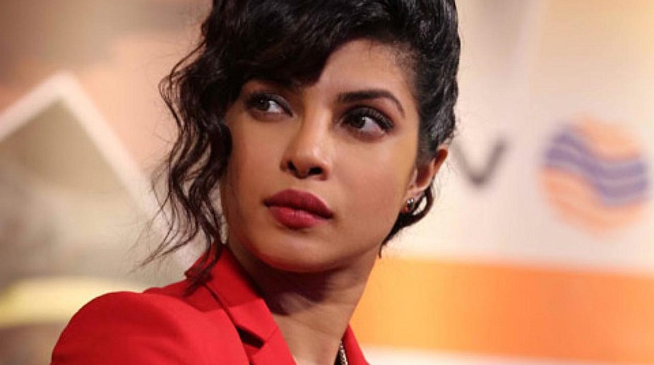 Some things will always hurt: Priyanka on dad’s death anniversary