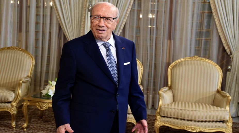 Tunisia extends 2015 state of emergency