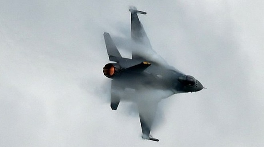 Unarmed Russian Air Force jet flies over Washington