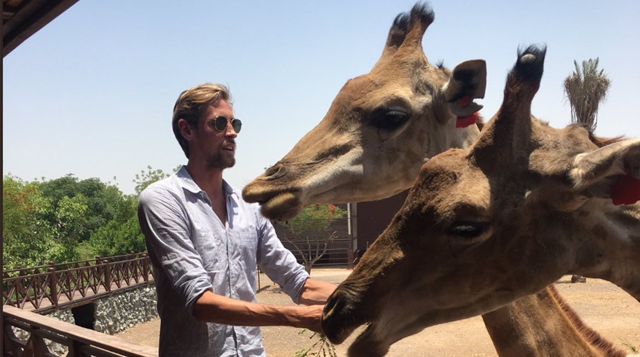 English footballer Peter Crouch hangs out with his ‘family’ on vacation