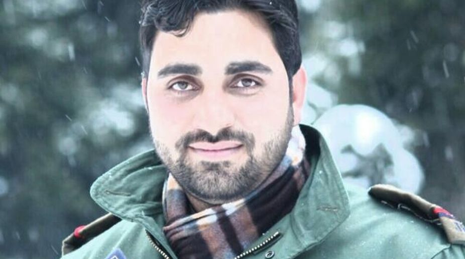SHO Feroz Dar, 5 Kashmiri policemen were killed in planned LeT ambush