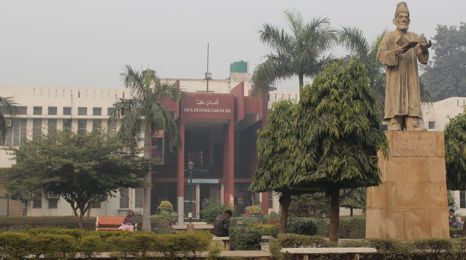 Jamia campus tense after right-wing protesters raise anti-Jinnah slogans