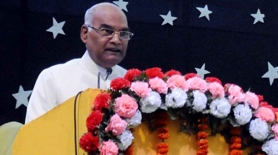 President Kovind unveils Nanaji Deshmukh's statue in MP
