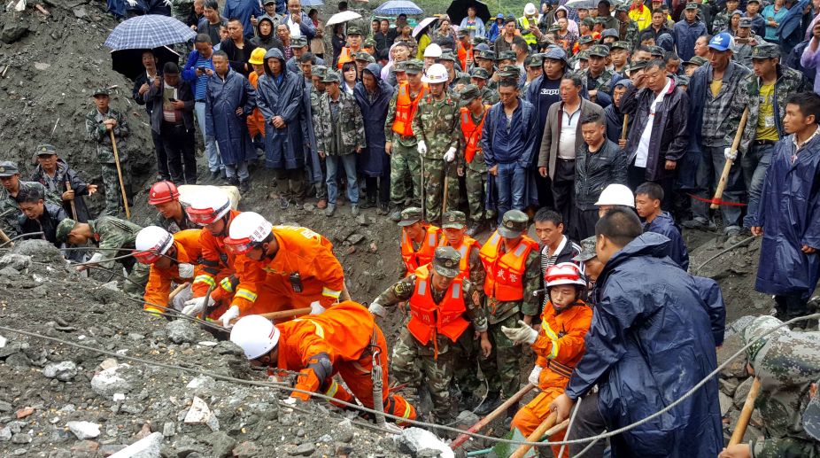 15 killed, 120 missing in China landslide