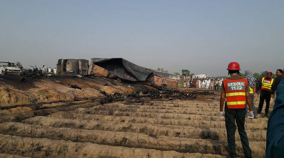 Death toll in Pakistan oil tanker fire is 190