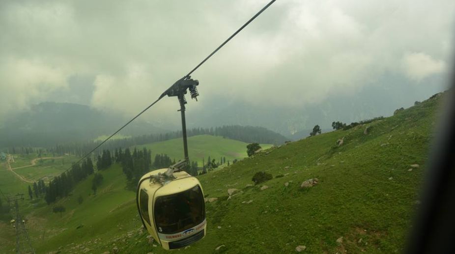 Delhi couple, 2 daughters among 7 killed in Gulmarg cable car mishap