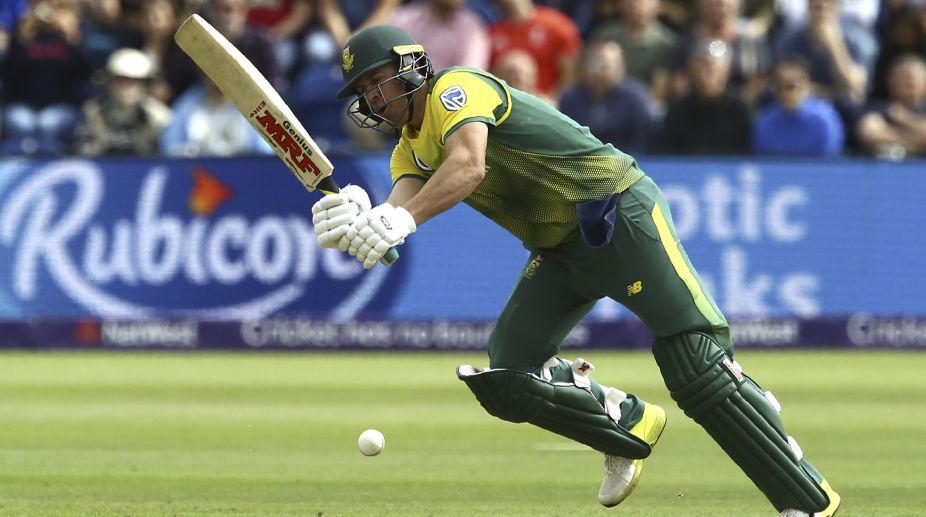 Graeme Smith advises struggling AB de Villiers to quit ODI captaincy