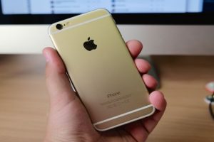 iPhone 8 can make Apple world’s first trillion dollar company
