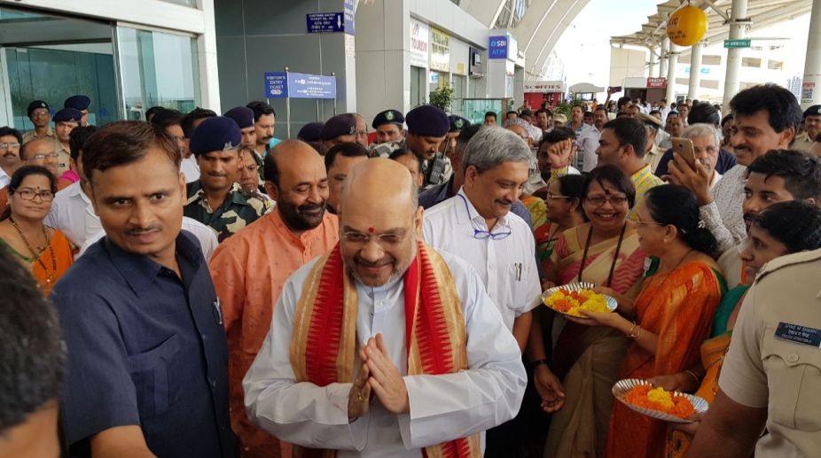 Congress slams Amit Shah meet at Goa airport