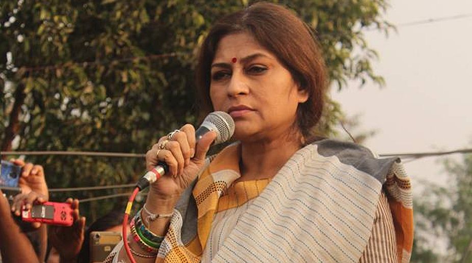 BJP MP Roopa Ganguly, others detained by police on their way to Baduria